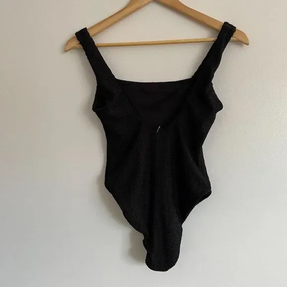 NWT Show Me Your Mumu The Scrunch One Piece Black Swimsuit Sz Small - Picture 8 of 10